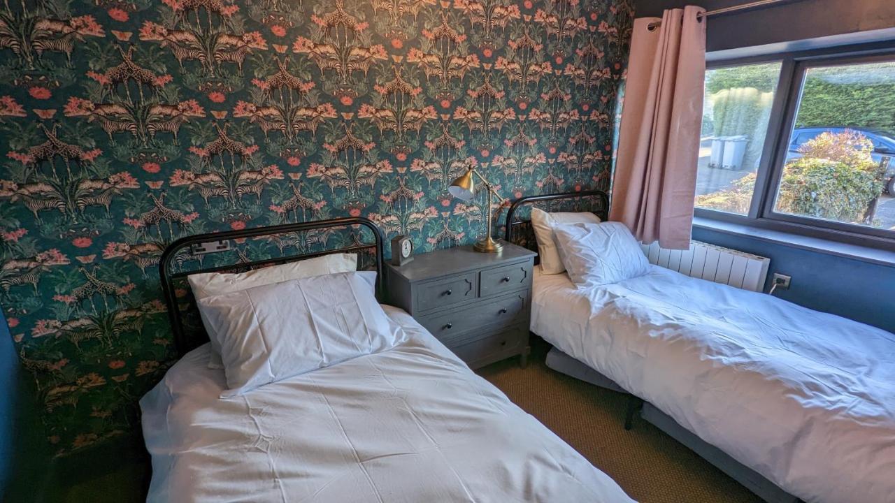 Cotswold Stay Burford Room photo